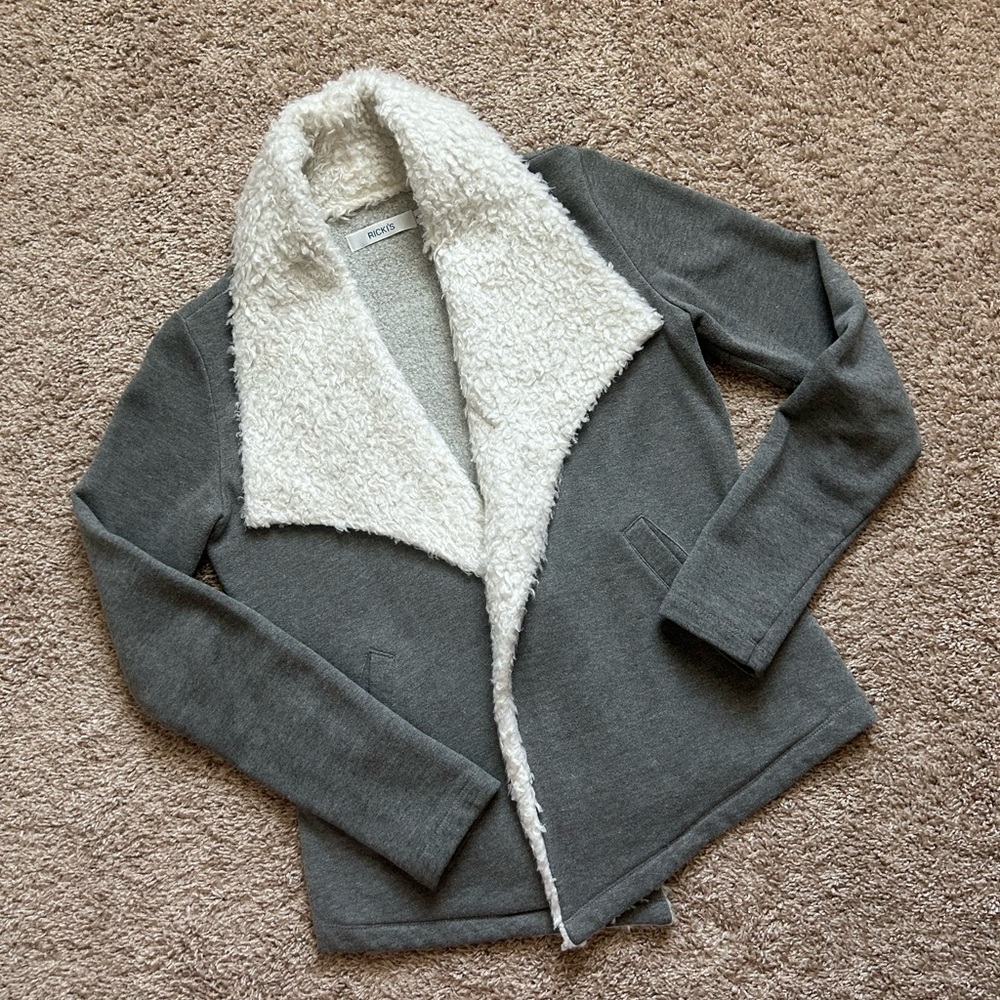 Rcki’s Open Front Cardigan